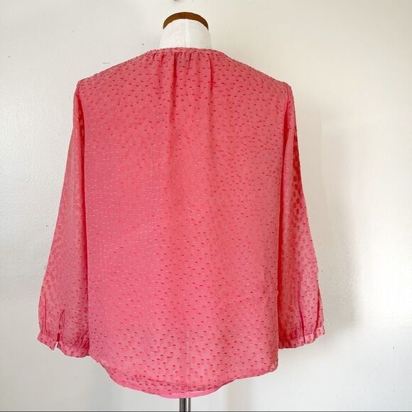 J. Crew Pink Clip Dot Silk textured blouse top Size 8 preowned - Picture 5 of 8